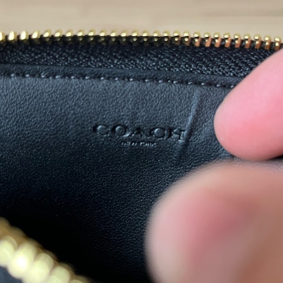 Coach Card Case🎈🎈 - Picture 8 of 9